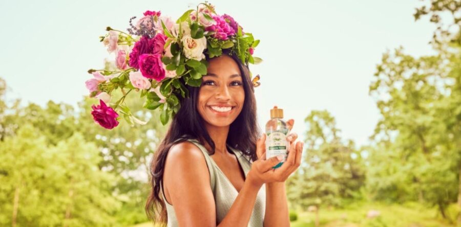 Humphreys Witch Hazel Partners With Gossip Girl’s Savannah Lee Smith