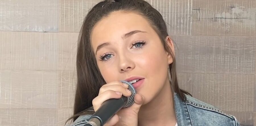 Lucy Thomas, New Sensational Singer You Should Listen To