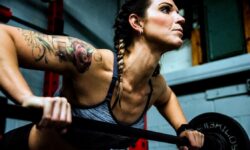 Female Wrestlers, Build Your Submission Strength Through Powerlifting