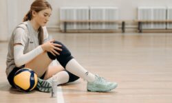 Female Wrestler Knee Protection, Support and Strengthen